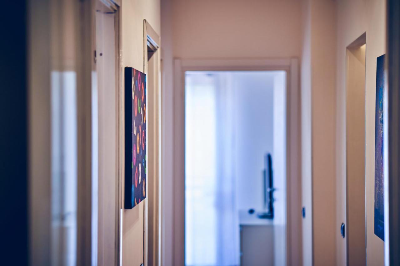Travelershome 7Metri Guesthouse Ciampino Exterior photo