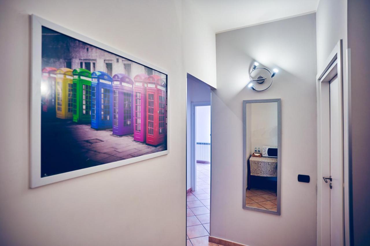 Travelershome 7Metri Guesthouse Ciampino Exterior photo
